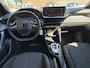 Peugeot 2008 1.2 Hybrid 136 Style Hybride + Benzine * Climate & Cruise Control * Navigatie & Spotify via Google Maps Up To Date * DAB Radio * Rijstrooksensor * Parkeersensoren * Vingerhoets; Vierde Generatie Eersteklas Service. Al meer dan 100 jaar een begrip in de Brabantse Kempen
