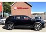Peugeot 2008 1.2 Hybrid 136 Style Hybride + Benzine * Climate & Cruise Control * Navigatie & Spotify via Google Maps Up To Date * DAB Radio * Rijstrooksensor * Parkeersensoren * Vingerhoets; Vierde Generatie Eersteklas Service. Al meer dan 100 jaar een begrip in de Brabantse Kempen