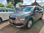 Skoda Kamiq 1.0 TSI Ambition. Stoelverwarming, cruise, carplay, navi*, trekhaak, etc. Dealer onderhouden. Prijs incl garantie.