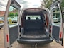 Volkswagen Caddy 1.6 TDI Baseline. Schuifdeur met ruit, achterdeuren met ruit. Airco, cruise, bluetooth, elek ramen. etc.
