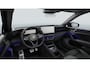 Volkswagen Tiguan 1.5 eHybrid R-Line Edition | 204 PK | Navigatie | Stoel/Stuur- Verwarming | Panoramaschuif-kanteldak | Head-up Display | Stoel- Massage en Ventilatie | Apple CarPlay en Android Auto | IQ.LIGHT |