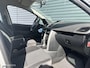 Peugeot 207 1.6 VTi XT Automaat | 5 deurs | Airco | Lage KM!