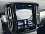 Volvo XC40 T4 Recharge Plus | 18" | Trekhaak | Harman Kardon | Elektr. verst. Stoelen | Stoel/Stuurverwarming | Adaptieve Cruise | BLIS | Keyless | Elektrische Achterklep | Parkeercamera
