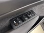 Volvo XC40 T4 Recharge Plus | 18" | Trekhaak | Harman Kardon | Elektr. verst. Stoelen | Stoel/Stuurverwarming | Adaptieve Cruise | BLIS | Keyless | Elektrische Achterklep | Parkeercamera