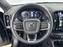 Volvo XC40 T4 Recharge Plus | 18" | Trekhaak | Harman Kardon | Elektr. verst. Stoelen | Stoel/Stuurverwarming | Adaptieve Cruise | BLIS | Keyless | Elektrische Achterklep | Parkeercamera
