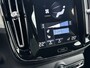 Volvo XC40 T4 Recharge Plus | 18" | Trekhaak | Harman Kardon | Elektr. verst. Stoelen | Stoel/Stuurverwarming | Adaptieve Cruise | BLIS | Keyless | Elektrische Achterklep | Parkeercamera
