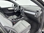 Volvo XC40 T4 Recharge Plus | 18" | Trekhaak | Harman Kardon | Elektr. verst. Stoelen | Stoel/Stuurverwarming | Adaptieve Cruise | BLIS | Keyless | Elektrische Achterklep | Parkeercamera