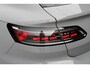 Volkswagen Arteon 1.4 TSI R-Line Business+ Incl. 12 maanden garantie | SOH 100% | Airco | Adaptieve Cruise | Parkeer camera | Parkeer sensoren | Stoel verwarming | Stuur verwarming | Achterbank verwarmd | Apple Carplay/ Android Auto | Massage stoelen | Trekhaak | DAB | Schuif/kantel dak |