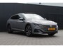 Volkswagen Arteon 1.4 TSI R-Line Business+ Incl. 12 maanden garantie | SOH 100% | Airco | Adaptieve Cruise | Parkeer camera | Parkeer sensoren | Stoel verwarming | Stuur verwarming | Achterbank verwarmd | Apple Carplay/ Android Auto | Massage stoelen | Trekhaak | DAB | Schuif/kantel dak |