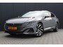 Volkswagen Arteon 1.4 TSI R-Line Business+ Incl. 12 maanden garantie | SOH 100% | Airco | Adaptieve Cruise | Parkeer camera | Parkeer sensoren | Stoel verwarming | Stuur verwarming | Achterbank verwarmd | Apple Carplay/ Android Auto | Massage stoelen | Trekhaak | DAB | Schuif/kantel dak |
