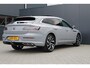 Volkswagen Arteon 1.4 TSI R-Line Business+ Incl. 12 maanden garantie | SOH 100% | Airco | Adaptieve Cruise | Parkeer camera | Parkeer sensoren | Stoel verwarming | Stuur verwarming | Achterbank verwarmd | Apple Carplay/ Android Auto | Massage stoelen | Trekhaak | DAB | Schuif/kantel dak |