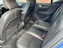 Volvo XC40 2.0 D4 AWD R-Design | Automaat | Schuif/kanteldak | Uitklapbare Trekhaak met 2100Kg trekgewicht!