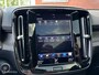 Volvo XC40 2.0 D4 AWD R-Design | Automaat | Schuif/kanteldak | Uitklapbare Trekhaak met 2100Kg trekgewicht!