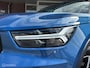 Volvo XC40 2.0 D4 AWD R-Design | Automaat | Schuif/kanteldak | Uitklapbare Trekhaak met 2100Kg trekgewicht!