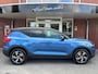 Volvo XC40 2.0 D4 AWD R-Design | Automaat | Schuif/kanteldak | Uitklapbare Trekhaak met 2100Kg trekgewicht!