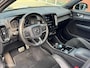 Volvo XC40 2.0 D4 AWD R-Design | Automaat | Schuif/kanteldak | Uitklapbare Trekhaak met 2100Kg trekgewicht!