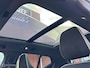 Volvo XC40 2.0 D4 AWD R-Design | Automaat | Schuif/kanteldak | Uitklapbare Trekhaak met 2100Kg trekgewicht!