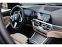 BMW 3-Serie Touring 320e M-Sport Business Edition Plus | 96% soh! | 50 Jahre | Trekhaak | Stoelverwarming | Camera | Leer | DAB+