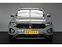Volkswagen T-Roc 1.5 TSI Style|Rijklaar prijs|Trekhaak afn.baar|Adap. cruise|Carplay|Navi|Sensoren
