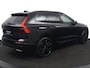 Volvo XC60 T6 Plus Black Edition AWD | Trekhaak | Panoramadak | Sporstoelen | Snel Leverbaar |