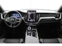 Volvo XC60 T6 Plus Black Edition AWD | Trekhaak | Panoramadak | Sporstoelen | Snel Leverbaar |