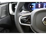 Volvo XC60 T6 Plus Black Edition AWD | Trekhaak | Panoramadak | Sporstoelen | Snel Leverbaar |