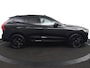 Volvo XC60 T6 Plus Black Edition AWD | Trekhaak | Panoramadak | Sporstoelen | Snel Leverbaar |