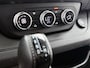 Renault Trafic 2.0 Blue dCi 150 EDC T30 L2H1 Advance Navigatie Airco Lichtmetalen velgen Betimmering Trekhaak Camera Parkeer sensoren Dab