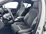 Volvo XC40 Recharge Pro 70kWh | 20" Allseason | Trekhaak | Leder/Nubuck | Panoramadak | 360 Camera | Elektr. verst. Stoelen | Harman Kardon | Full LED | Warmtepomp