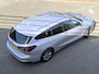 Ford Focus Wagon 1.0 EcoBoost Hybrid Titanium Automaat 155PK, carplay, all season banden, navi, climate + cruise control, prive glas, lm velgen.