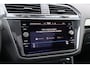 Volkswagen Tiguan 1.5 TSI Elegance 150pk Automaat | Panoramadak | Head-Up | IQ Light | Stoelverwarming V+A | Active Info Display | 18 Inch