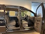 Volkswagen Caddy Rolstoelauto 3+1 of 5+0