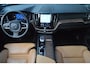 Volvo XC60 T6 Hybride AWD Plus Bright | 360° Camera | Ventilatiestoelen | Panoramadak | BLIS | Stuur en Stoel Verwarmd |