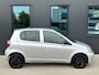 Toyota Yaris 1.3 VVT-i Luna | 5-drs | Airco | Dealer onderhouden.