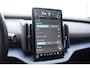 Volvo EX30 Single Motor Extended Range Plus 69 kWh / Adaptive Cruise Control / Harman Kardon / Stoelverwarming / Stuurverwarming / Achteruitrijcamera / Elektrische achterklep / Parkeersensoren V+A / Trekhaak elektrisch uitklapbaar