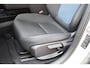 Volvo EX30 Single Motor Extended Range Plus 69 kWh / Adaptive Cruise Control / Harman Kardon / Stoelverwarming / Stuurverwarming / Achteruitrijcamera / Elektrische achterklep / Parkeersensoren V+A / Trekhaak elektrisch uitklapbaar