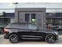 Volvo XC60 2.0 T6 350pk Plus Black Edition Panoramadak Luchtvering *BTW* NIEUW!! 21" LMV BOMVOL!!