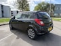 Opel Corsa 1.2-16V '111' Edition 5-Deurs Automaat 86 PK. Leuke en zeer fijn rijdende auto !!!