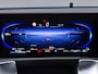 Mercedes-Benz EQB 250+ Business Solution Luxury 71 kWh | Panoramadak | Dodehoekassistent | Stoelverwarming | Sfeerverlichting | Apple CarPlay | Android Auto | Verschuifbare Stoelen Achter | Elektrische Achterklep | Elektrisch Inklapbare Buitenspiegels | Achteruitrijcamera | Parkeersensoren
