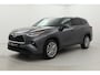 Toyota Highlander 7 pers. 2.5 AWD Hybrid Executive | Dodehoek detectie | Leder | Apple Carplay / Android Auto | Stoel-/stuurverwarming | Verwarmbare voorruit | Full LED | Keyless | Adaptive Cruise | Clima | Parkeersensoren voor/achter | Camera | 20 inch