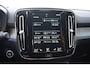 Volvo XC40 T3 163PK Inscription Automaat / Adaptive Cruise Control / Stuur- & Stoelverwarming / Elektrische achterklep / Achteruitrijcamera / Trekhaak elektrisch uitklapbaar / 19" velgen / Parkeersensoren V+A