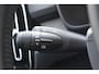 Volvo XC40 T3 163PK Inscription Automaat / Adaptive Cruise Control / Stuur- & Stoelverwarming / Elektrische achterklep / Achteruitrijcamera / Trekhaak elektrisch uitklapbaar / 19" velgen / Parkeersensoren V+A