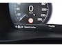 Volvo XC40 T3 163PK Inscription Automaat / Adaptive Cruise Control / Stuur- & Stoelverwarming / Elektrische achterklep / Achteruitrijcamera / Trekhaak elektrisch uitklapbaar / 19" velgen / Parkeersensoren V+A