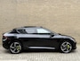 Kia EV6 GT AWD 77.4 kWh | SOH 97% | Panoramadak | 360 camera | Head up | Sportstoelen | Meridian audio | Stoel&stuurverwarming | 20 inch velgen | Sfeerverlichting | Adaptieve cruise | Full-LED | DAB | Apple CarPlay | Dodehoekdetectie | Elektrische achterklep | Volledig onderhouden | Fabrieksgarantie