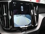 Volvo XC60 2.0 T6 R-Design AWD 398PK Long Range | Pano | Orrefors | 360 | Harmon Kardon | Keyless | ACC | Stoelverwarming voor+achter | Memory | Leder | Carplay | Trekhaak | Stuurwielverwarming | Digital Dash | Full Black | 21'' | Ambient | Led