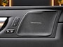 Volvo XC60 2.0 T6 R-Design AWD 398PK Long Range | Pano | Orrefors | 360 | Harmon Kardon | Keyless | ACC | Stoelverwarming voor+achter | Memory | Leder | Carplay | Trekhaak | Stuurwielverwarming | Digital Dash | Full Black | 21'' | Ambient | Led