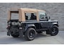 Land Rover Defender 2.5 Td5 SW 90" * CABRIOLET * SWATOOTH 18'' * ESPARCO STOELEN * YOUNGTIMER * GRIJS KENTEKEN *
