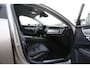 Volvo V90 2.0 T6 Plug-in hybrid 350PK AWD Long Range*Bright Dusk Metallic!*Fabrieksgarantie*Elek. Trekhaak/Pilot ass./ACC/Stoelverw.V+A/Stuurwielverw./Leder/Dodehoek/Camera/Apple Carplay-Android/18 inch LM*