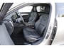 Volvo V90 2.0 T6 Plug-in hybrid 350PK AWD Long Range*Bright Dusk Metallic!*Fabrieksgarantie*Elek. Trekhaak/Pilot ass./ACC/Stoelverw.V+A/Stuurwielverw./Leder/Dodehoek/Camera/Apple Carplay-Android/18 inch LM*