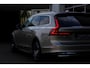 Volvo V90 2.0 T6 Plug-in hybrid 350PK AWD Long Range*Bright Dusk Metallic!*Fabrieksgarantie*Elek. Trekhaak/Pilot ass./ACC/Stoelverw.V+A/Stuurwielverw./Leder/Dodehoek/Camera/Apple Carplay-Android/18 inch LM*